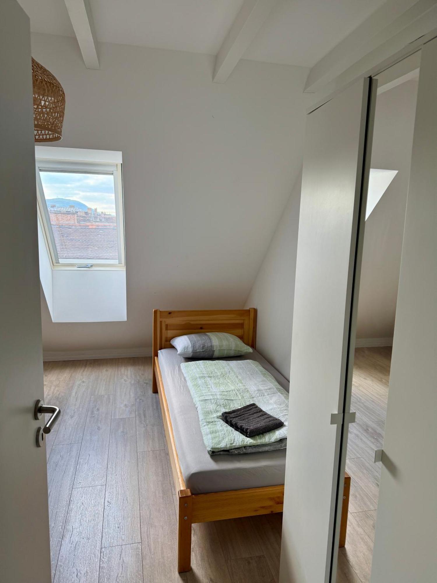 R77 Apartment Downtown - Penthouse Budapest Exterior photo